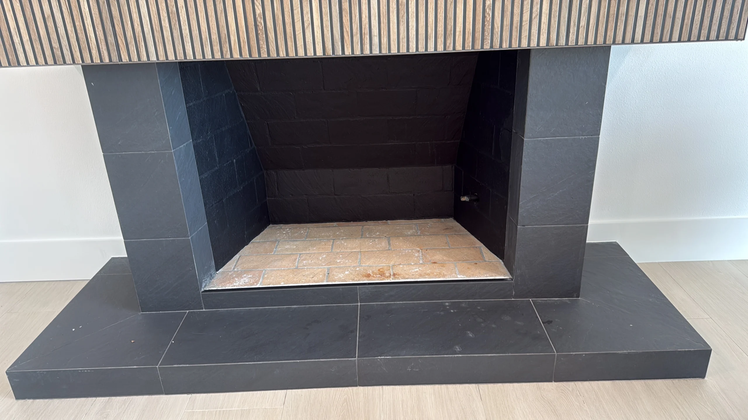 Fireplace repair Sarasota